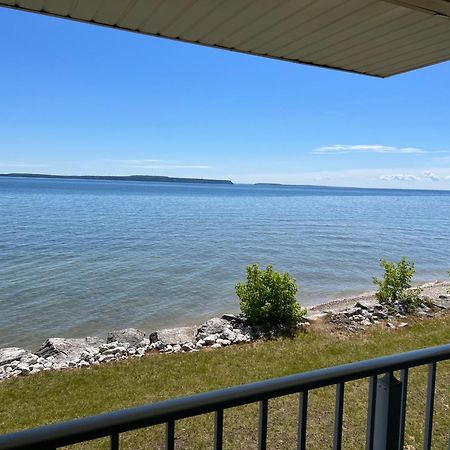 Quality Inn Lakefront St. Ignace Zewnętrze zdjęcie
