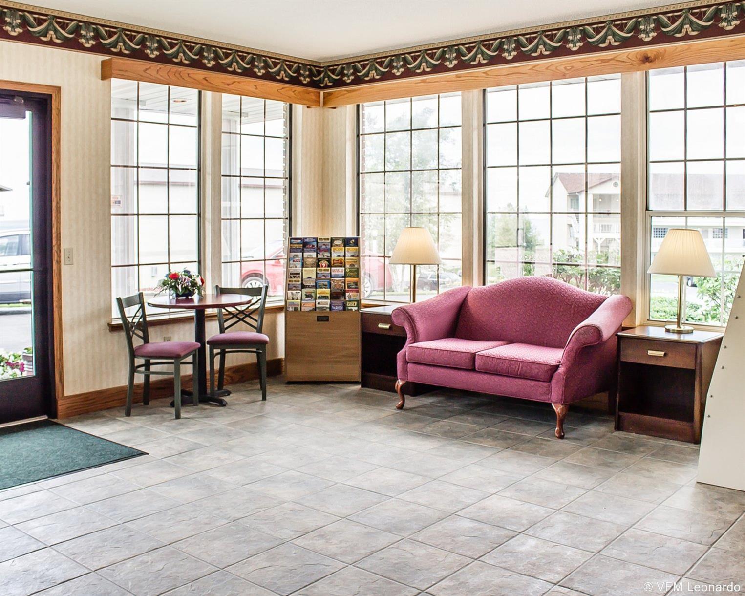 Quality Inn Lakefront St. Ignace Zewnętrze zdjęcie