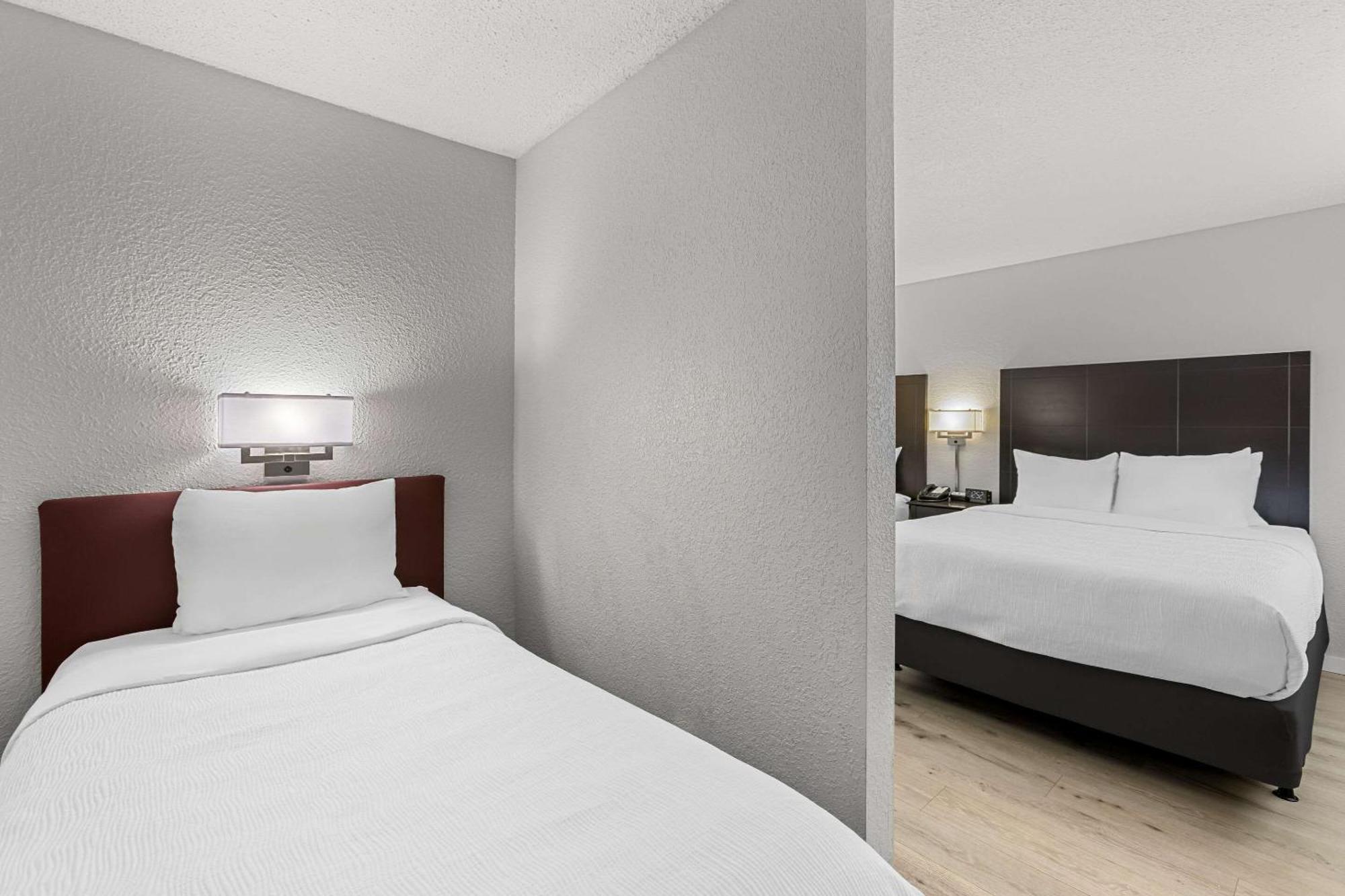 Quality Inn Lakefront St. Ignace Zewnętrze zdjęcie